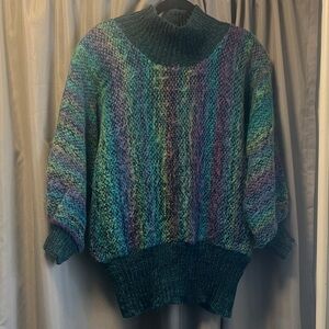 Jinx Senior handwoven/handknit Women's Sweater